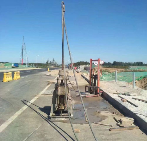 江孜公路高聚物注浆加固